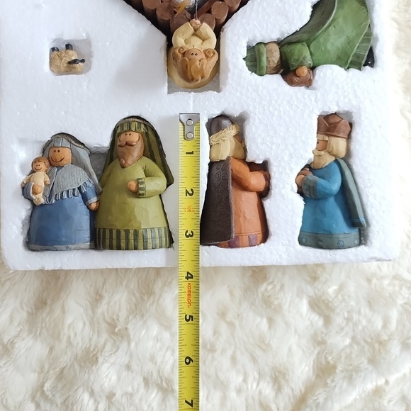Suzi Skoglund Nativity Set 1994 - Picture 11 of 16